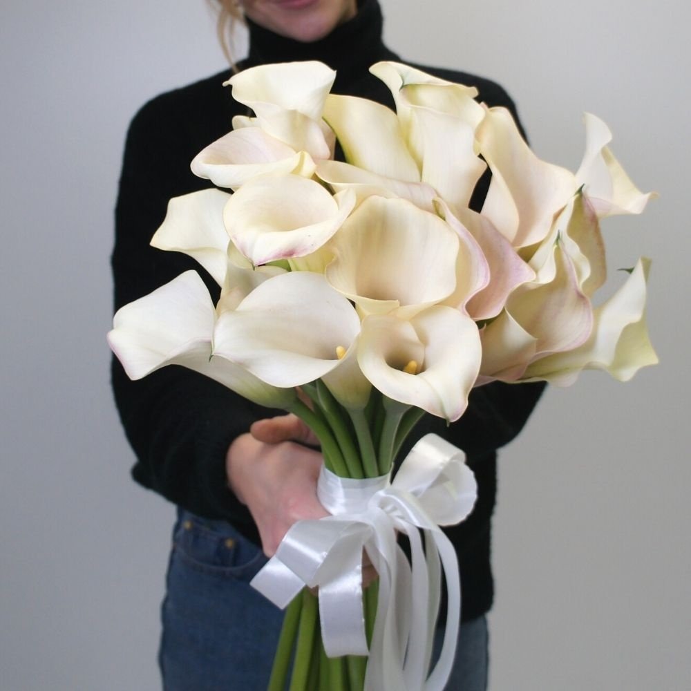 Белые каллы