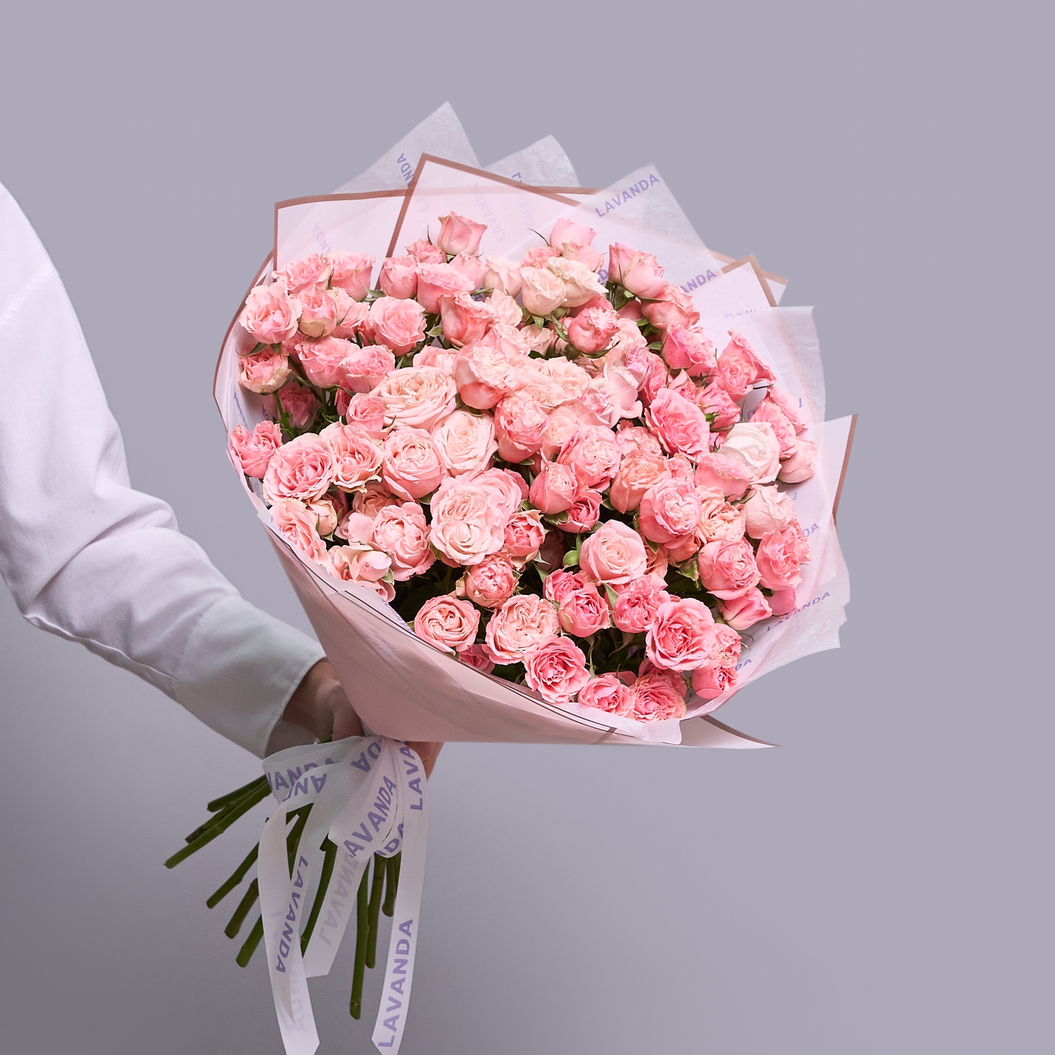 Пионовидные розы Дэвид Остин